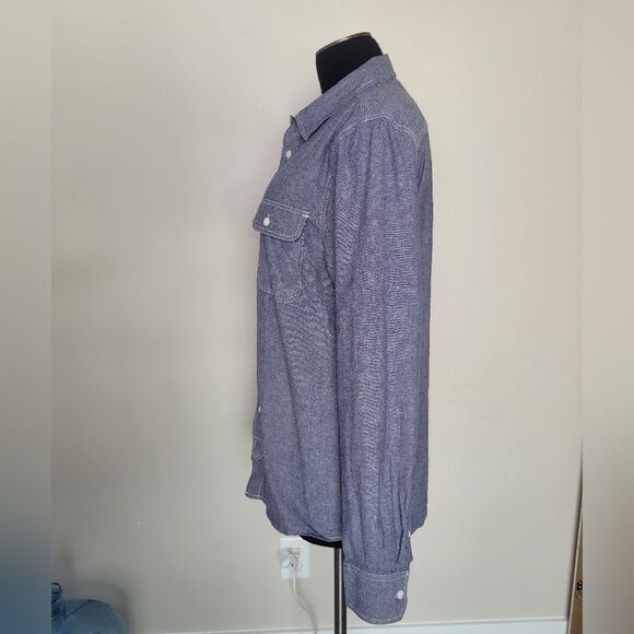 44MM Button Down Shirt Blouse Women's Medium Two Pockets Blue Chambray Cotton - Picture 13 of 14
